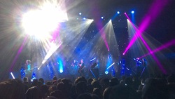 M83 / Yeasayer on Oct 25, 2016 [332-small]