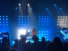 CHVRCHES / Lo Moon on Sep 29, 2018 [378-small]