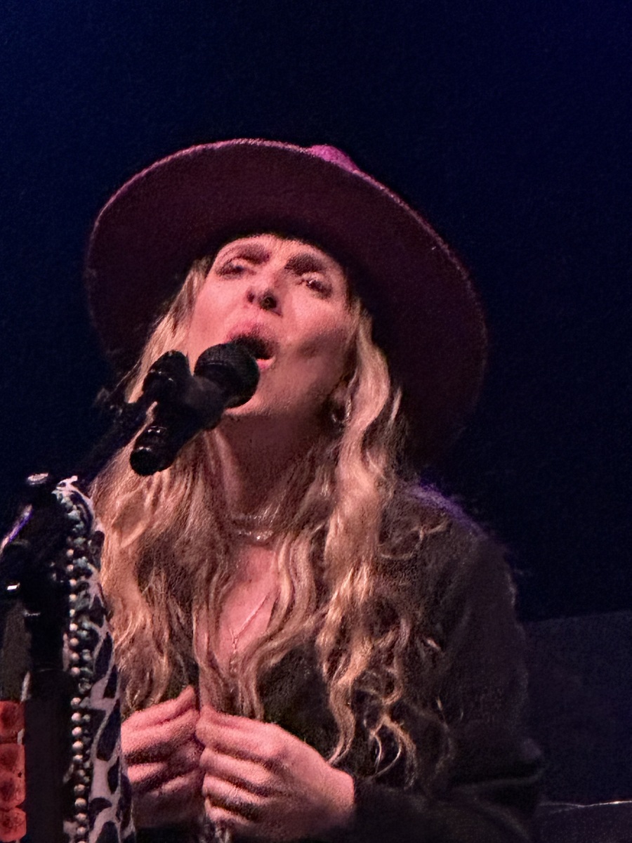 Lanie Gardner Concert & Tour History (Updated for 2024 2025) Concert Archives