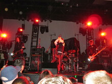 Papa Roach / Kill Hannah on Nov 7, 2009 [776-small]