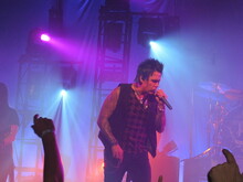 Papa Roach / Kill Hannah on Nov 7, 2009 [782-small]