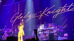 Gladys Knight on Nov 11, 2023 [002-small]