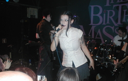 The Birthday Massacre / Screaming Banshee Aircrew on Jul 18, 2006 [491-small]