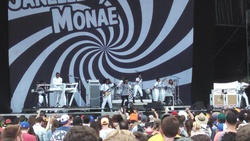 Janelle Monae, Bonnaroo Music Festival 2014 on Jun 12, 2014 [984-small]