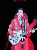 Chris Isaak on Nov 21, 2023 [793-small]