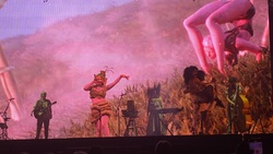 Melanie Martinez / UPSAHL on Nov 20, 2023 [413-small]