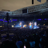 Taylor Swift / Sabrina Carpenter on Nov 25, 2023 [288-small]
