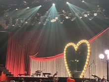 Sabrina Carpenter / spill tab / spill tab on Mar 26, 2023 [313-small]