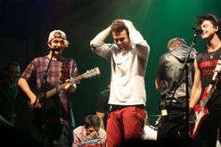 Paradise Fears / Hollywood Ending / William Beckett / Grayson Dewolfe on Sep 27, 2014 [501-small]