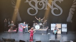 Rival Sons on Oct 27, 2023 [822-small]