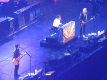 Paul McCartney on Jul 24, 2010 [020-small]