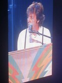 Paul McCartney on Jul 24, 2010 [026-small]