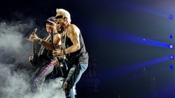 tags: Scorpions, Paris, Île-de-France, France, Accor Arena - Scorpions / JJ Wilde on May 17, 2022 [311-small]