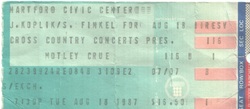 Mötley Crüe / Whitesnake on Aug 18, 1987 [195-small]