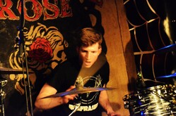 The 69 Cats / Doghouse Rose on May 19, 2015 [648-small]