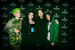 Waterparks / De'Wayne on Nov 15, 2019 [671-small]