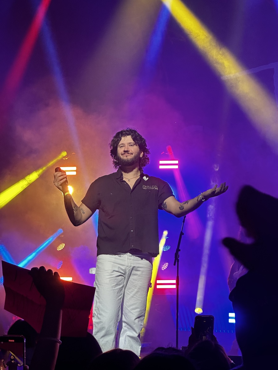 The Band Camino Concert & Tour History (Updated for 2024) Concert