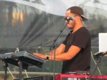 tags: Dirty Heads, Vinoy Park - 97x Next Big Thing 2014 on Dec 7, 2014 [547-small]