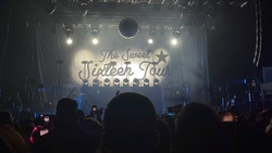 The Maine / Flor / Daisy Grenade on Dec 9, 2023 [654-small]