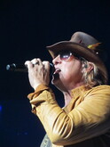 Def Leppard on Apr 13, 2013 [915-small]