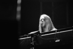 Yes on Jun 30, 1971 [111-small]