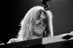 Yes on Jun 30, 1971 [134-small]