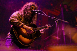 tags: Kurt Vile - Beach House / Kurt Vile on Dec 11, 2023 [811-small]