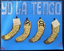 Merch sign, tags: NFT - Yo La Tengo / The Aislers Set / David Cross on Dec 14, 2023 [209-small]