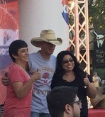 Kenny Chesney on Apr 29, 2015 [478-small]