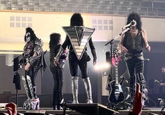 KISS / The New Roses on Jun 24, 2022 [197-small]