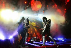 KISS / The New Roses on Jun 24, 2022 [251-small]