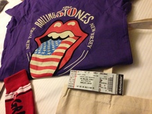 tags: The Rolling Stones, New York, New York, United States, The Barclays Center - The Rolling Stones / Gary Clark Jr. / Mary J. Blige on Dec 8, 2012 [636-small]