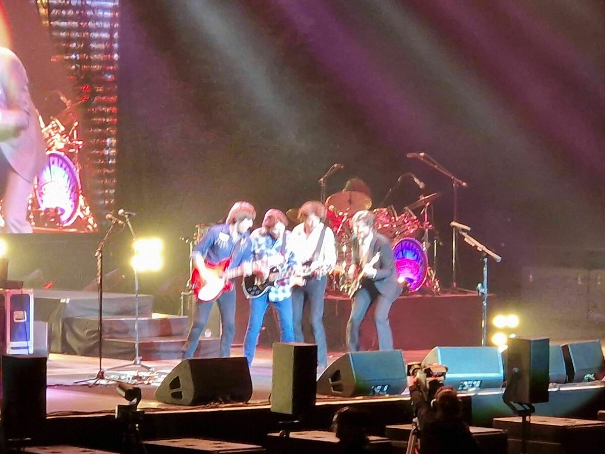 John Fogerty Concert & Tour History (Updated for 2024) Concert Archives