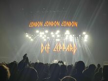 Def Leppard / Cheap Trick on Dec 6, 2018 [439-small]