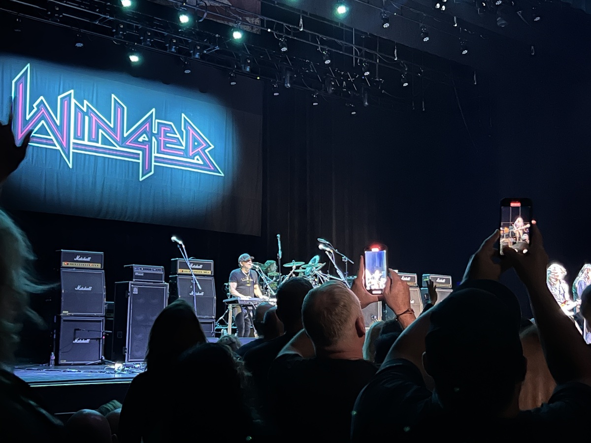 Warrant Concert & Tour History (Updated for 2024) Concert Archives