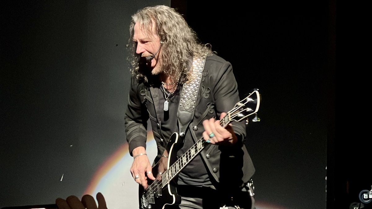 Warrant Concert & Tour History (Updated for 2024) Concert Archives
