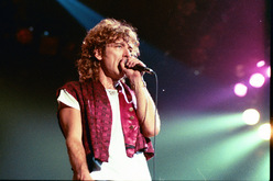 Cheap Trick / Robert Plant on Jul 29, 1985 [097-small]