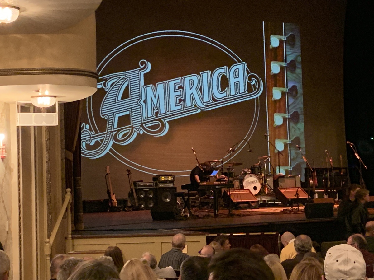 America Concert & Tour History | Concert Archives
