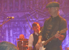 Flogging Molly / The Drowning Men on May 4, 2011 [382-small]