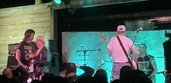 Amyl and the Sniffers on Oct 14, 2023 [798-small]