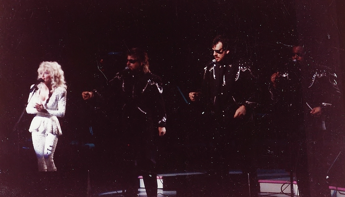 Dolly Parton Concert & Tour History (Updated for 2024) Concert Archives