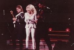 Dolly Parton on Jun 25, 1989 [882-small]