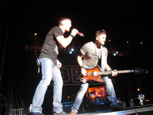 3 Doors Down / Theory of a Deadman / We Are Harlot on Aug 15, 2015 [245-small]
