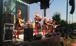 Red Hot Chilli Pipers / Celtic Dragon Pipe Band / Broken Whistle / An Dochas on Jul 29, 2016 [684-small]