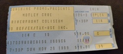 Mötley Crüe / Warrant on Nov 26, 1989 [805-small]