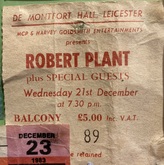 Robert Plant on Dec 21, 1983 [616-small]