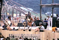 tags: Richie Havens - Woodstock Music and Art Fair on Aug 15, 1969 [872-small]