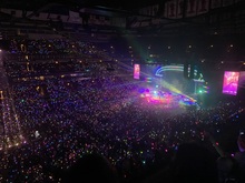 Kacey Musgraves on Jan 21, 2022 [142-small]