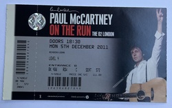 Paul McCartney on Dec 5, 2011 [780-small]