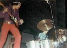 Jimi Hendrix / Soft Machine on Mar 30, 1968 [696-small]